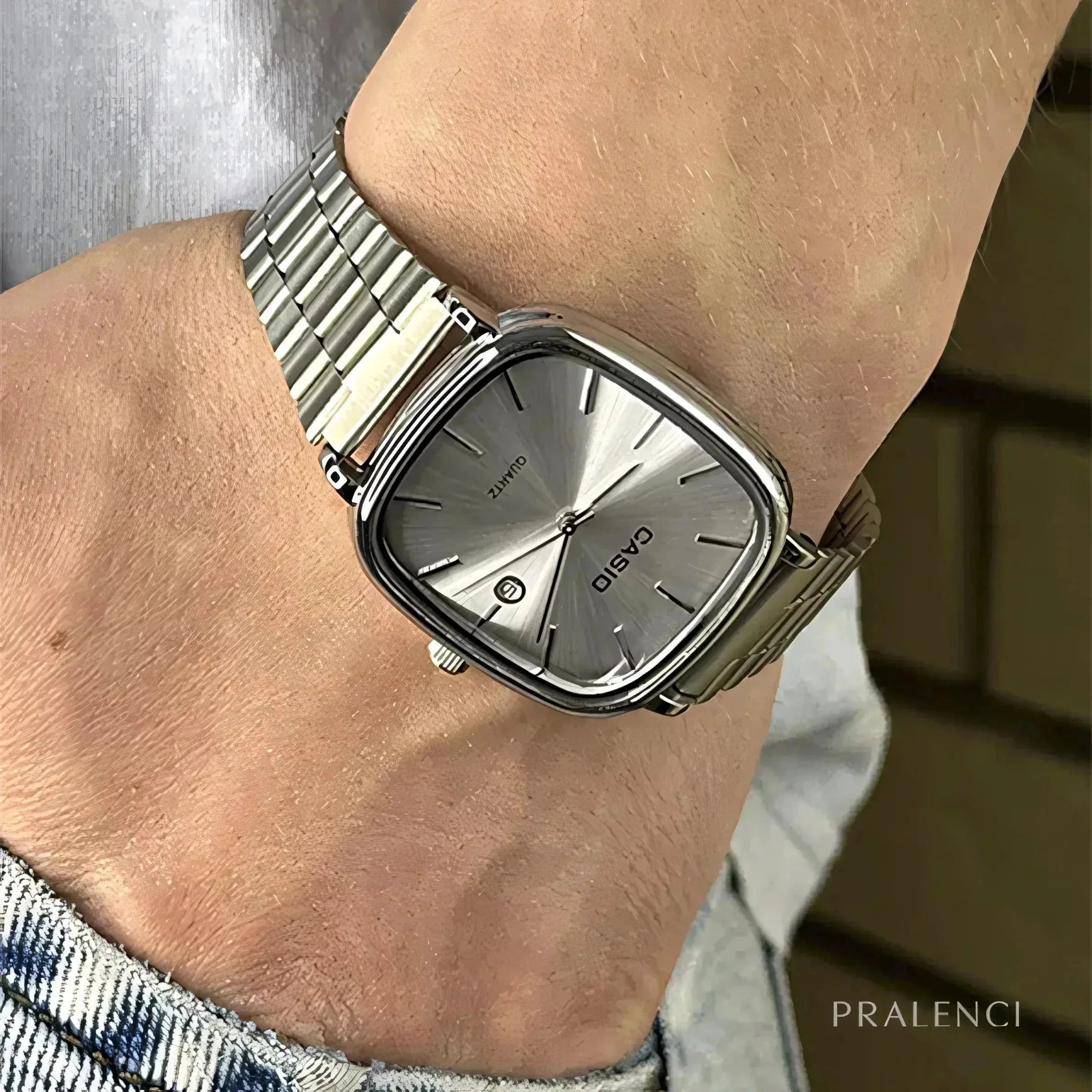 C A S I O Luxurious 36mm Watch - Water Resistant | Transferred steel Relógio CASIO Luxurious 36mm - Unissex Resistente à água | Aço Inoxidável Luxvian 